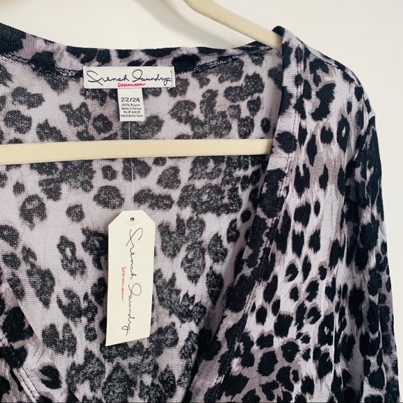 Leopard Button Cardigan - Picture 3 of 4